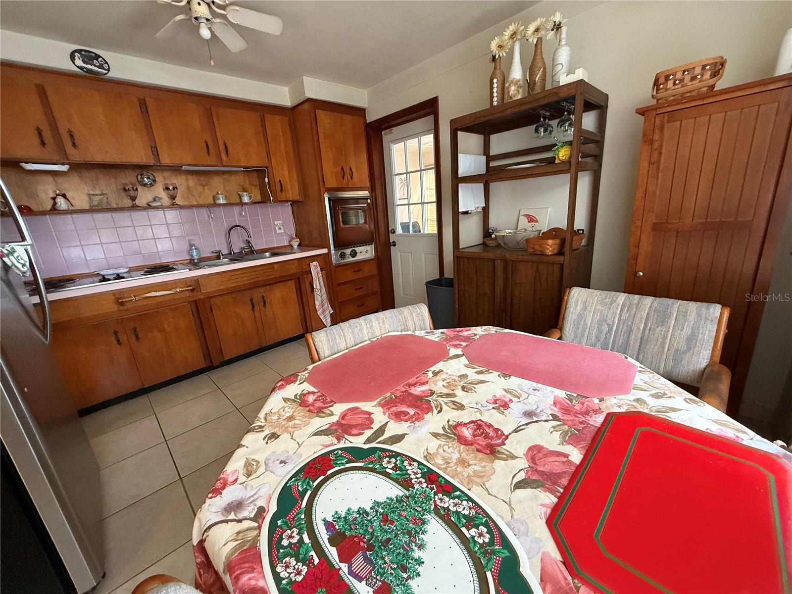 CITY ZEPHYRHILLS - Residential Lease