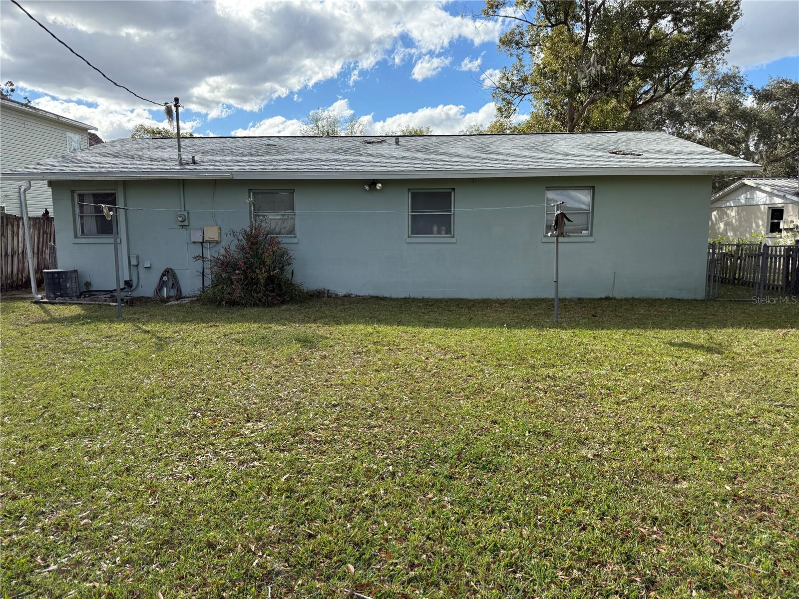 CITY ZEPHYRHILLS - Residential Lease