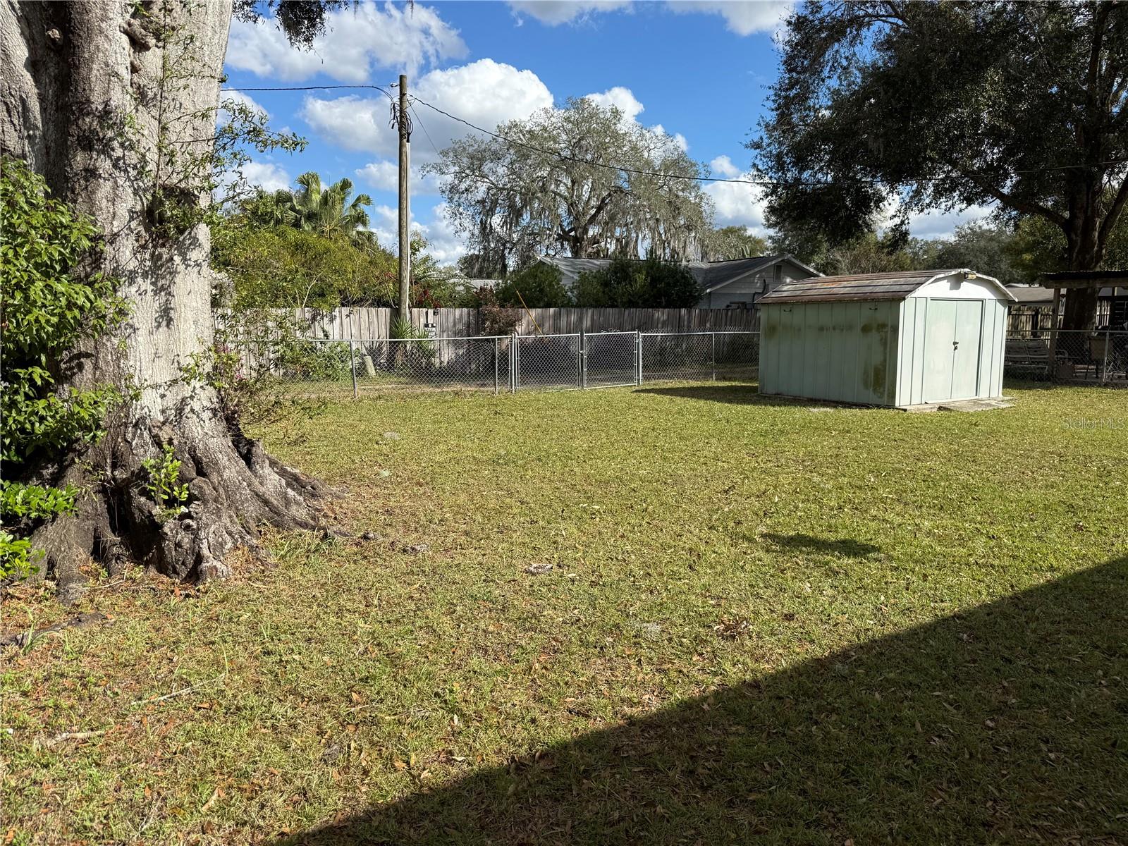 CITY ZEPHYRHILLS - Residential Lease