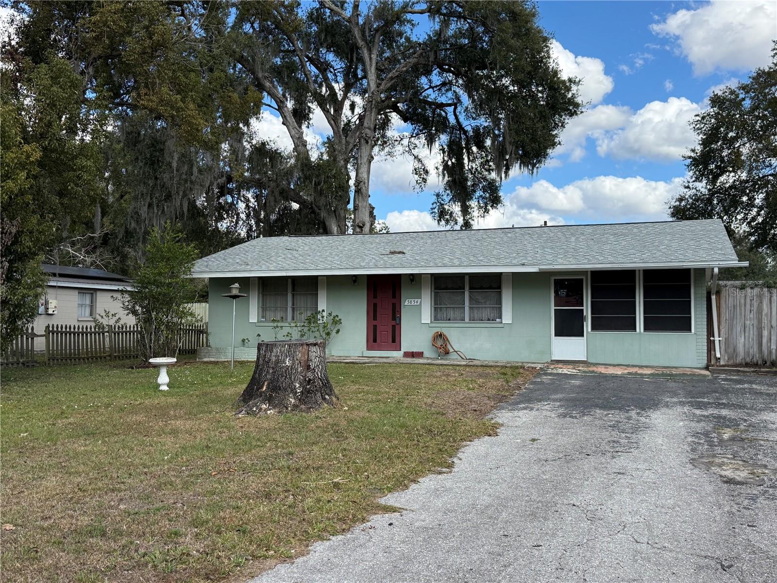 CITY ZEPHYRHILLS - Residential Lease