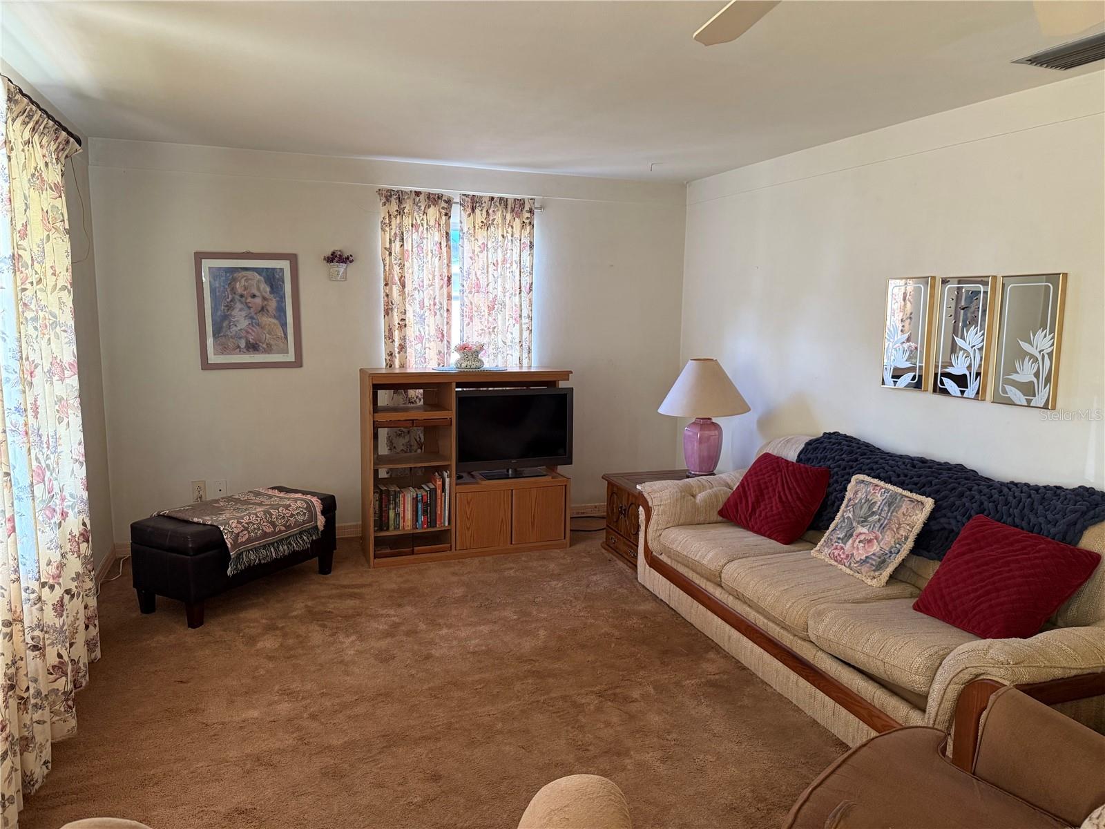 CITY ZEPHYRHILLS - Residential Lease