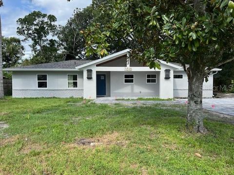 Photo of 7818 Plantation Drive, Orlando, FL 32810 (MLS # O6341119) Photo of 7818 Plantation Drive, Orlando, FL 32810 (MLS # O6341119)