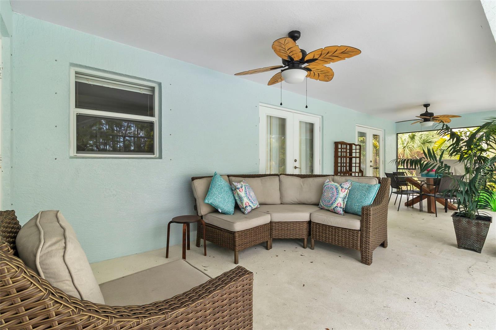 PORT CHARLOTTE SUB 33 - Residential Lease