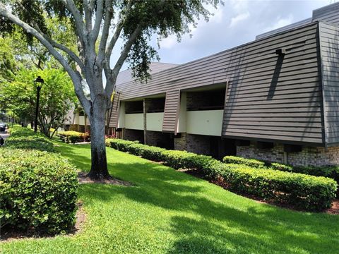 A home in PALM HARBOR