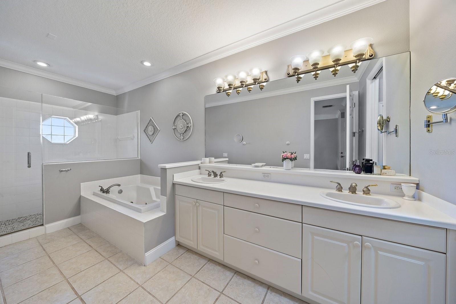 BOLLETTIERI RESORT VILLAS XI - Residential