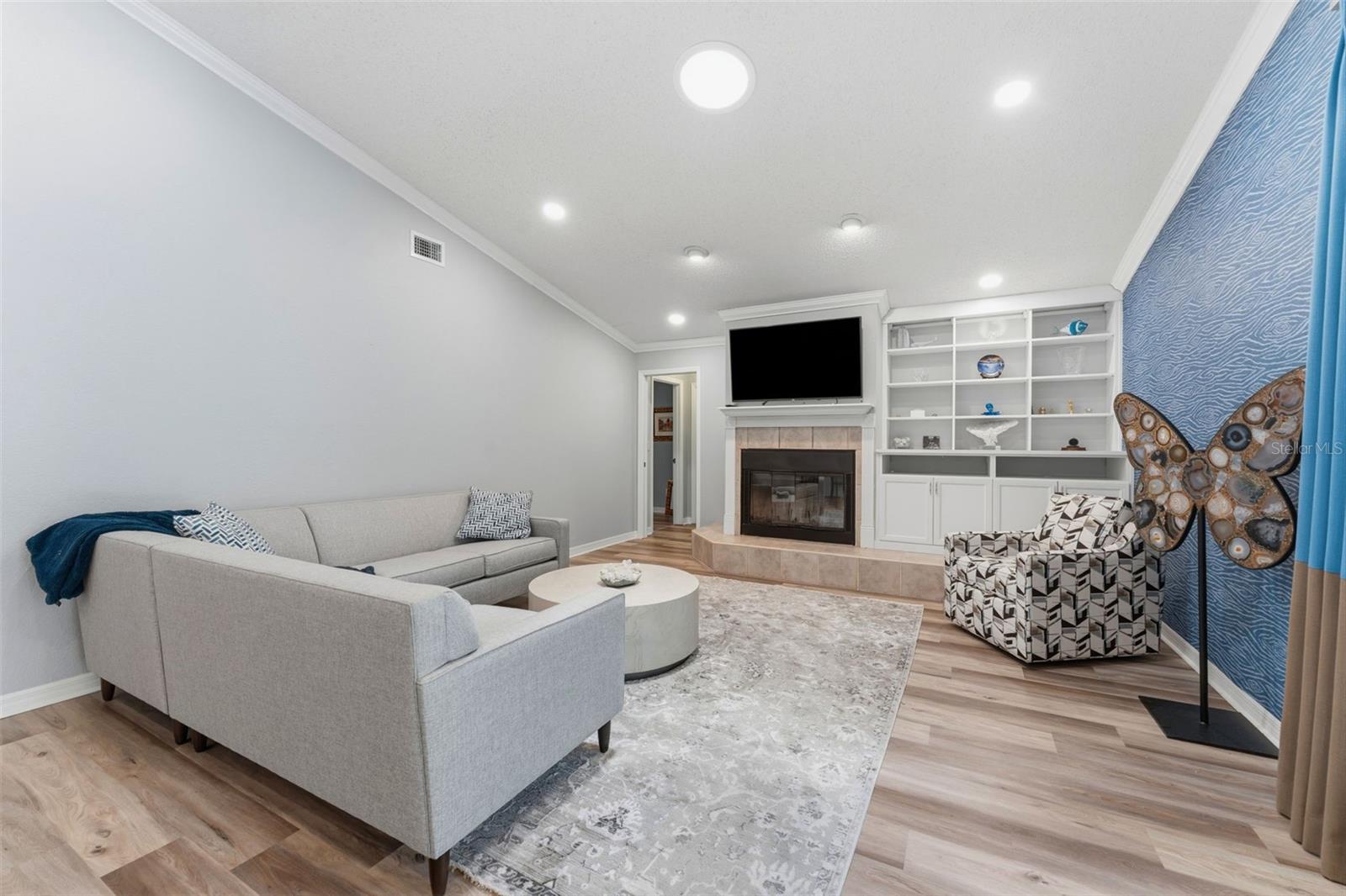 TARPON WOODS THIRD ADD - Residential