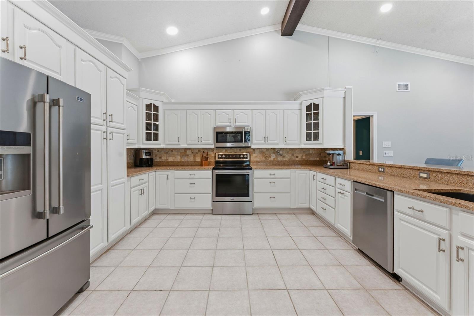 TARPON WOODS THIRD ADD - Residential