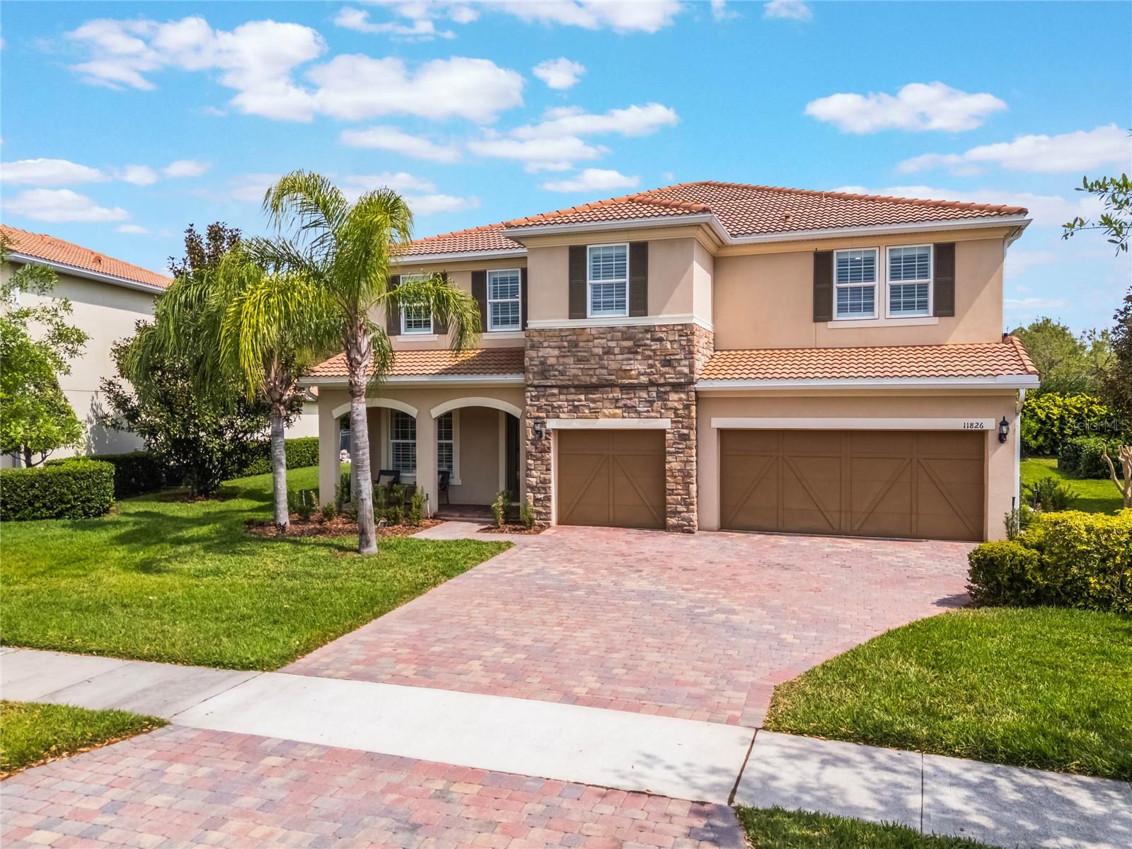 11826 FIORE DRIVE