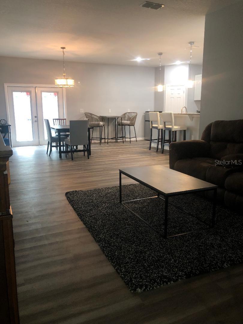 ROBINSONS SURVEY - Residential