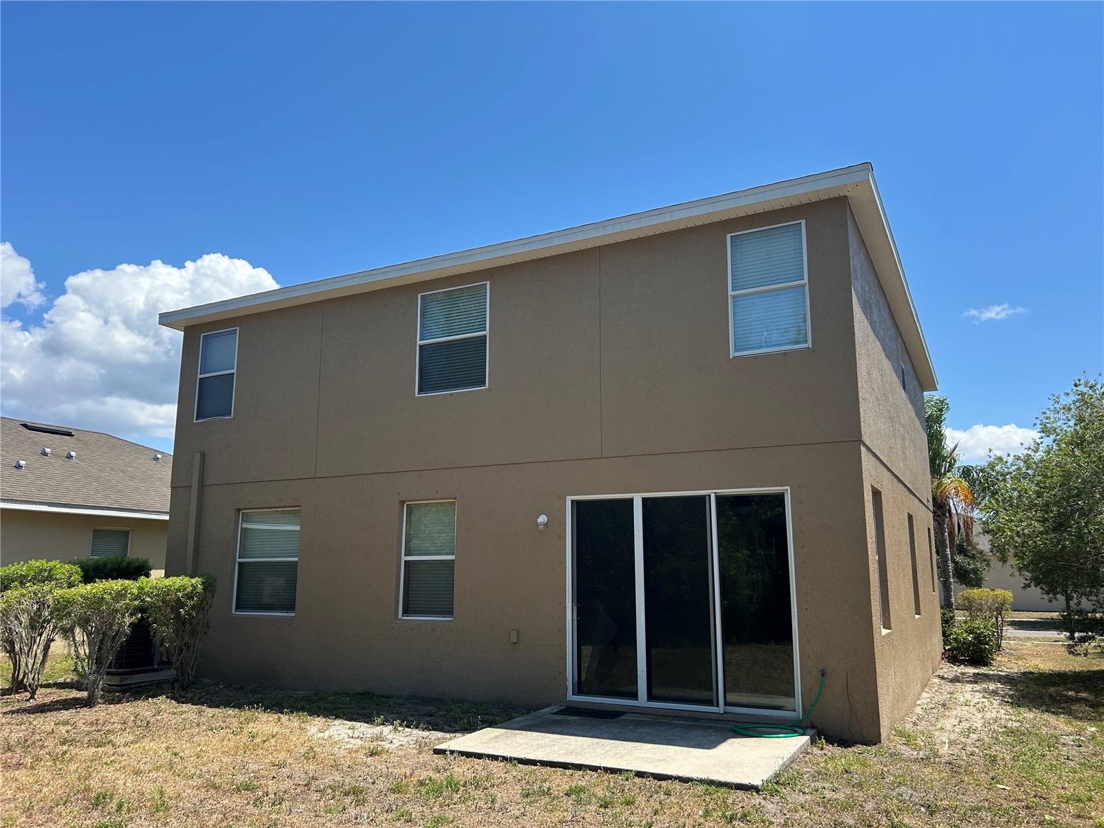 1118 LAUREN MANOR LOOP