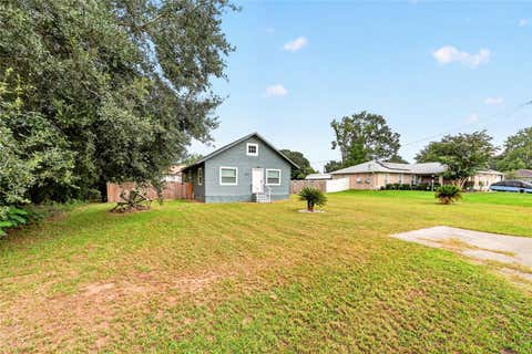 Tiny photo for 705 NW 64th Place, Ocala, FL 34475 (MLS # OM729617)