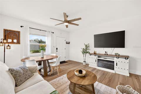 Tiny photo for 705 NW 64th Place, Ocala, FL 34475 (MLS # OM729617)