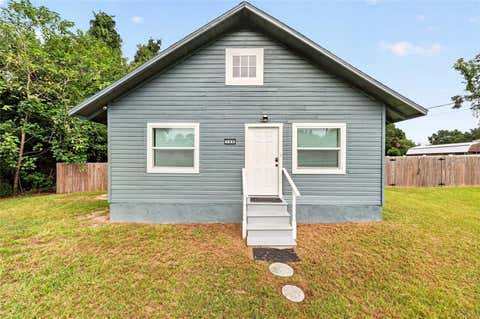 Photo of 705 NW 64th Place, Ocala, FL 34475 (MLS # OM729617)