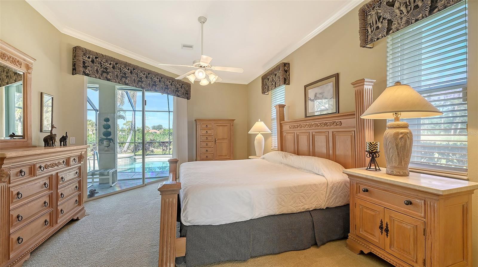 SAWGRASS - Residential