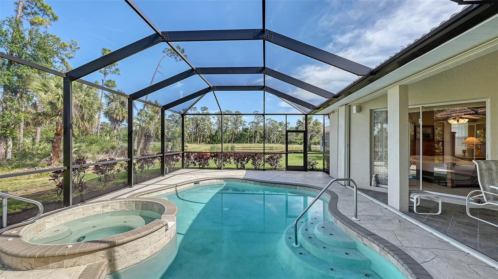 SAWGRASS - Residential