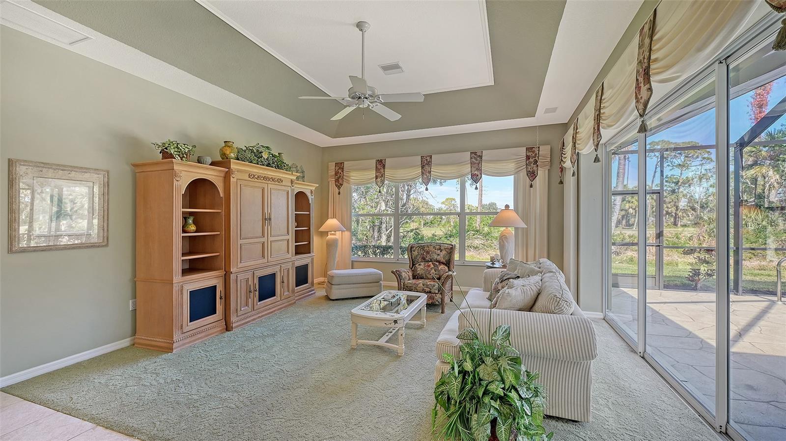 SAWGRASS - Residential
