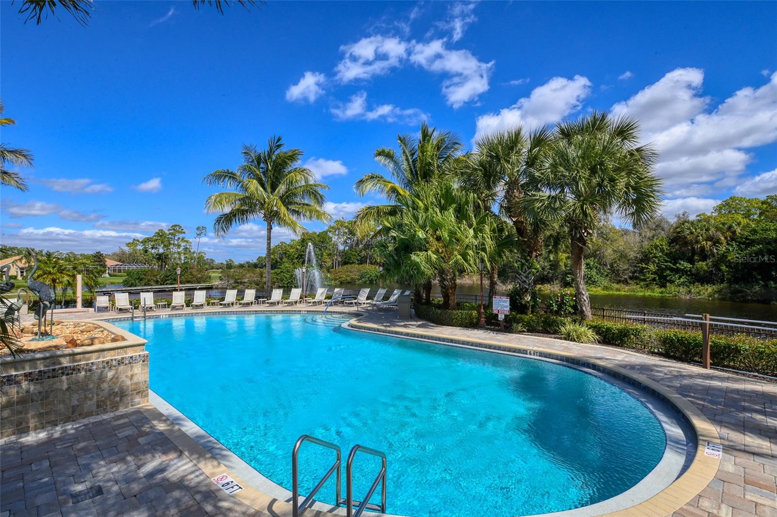 SAWGRASS - Residential