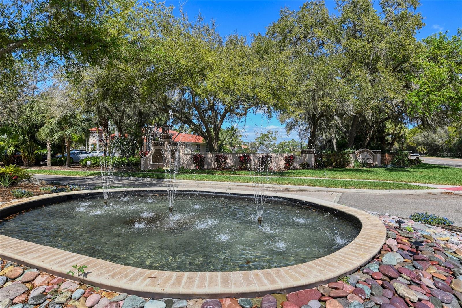SAWGRASS - Residential