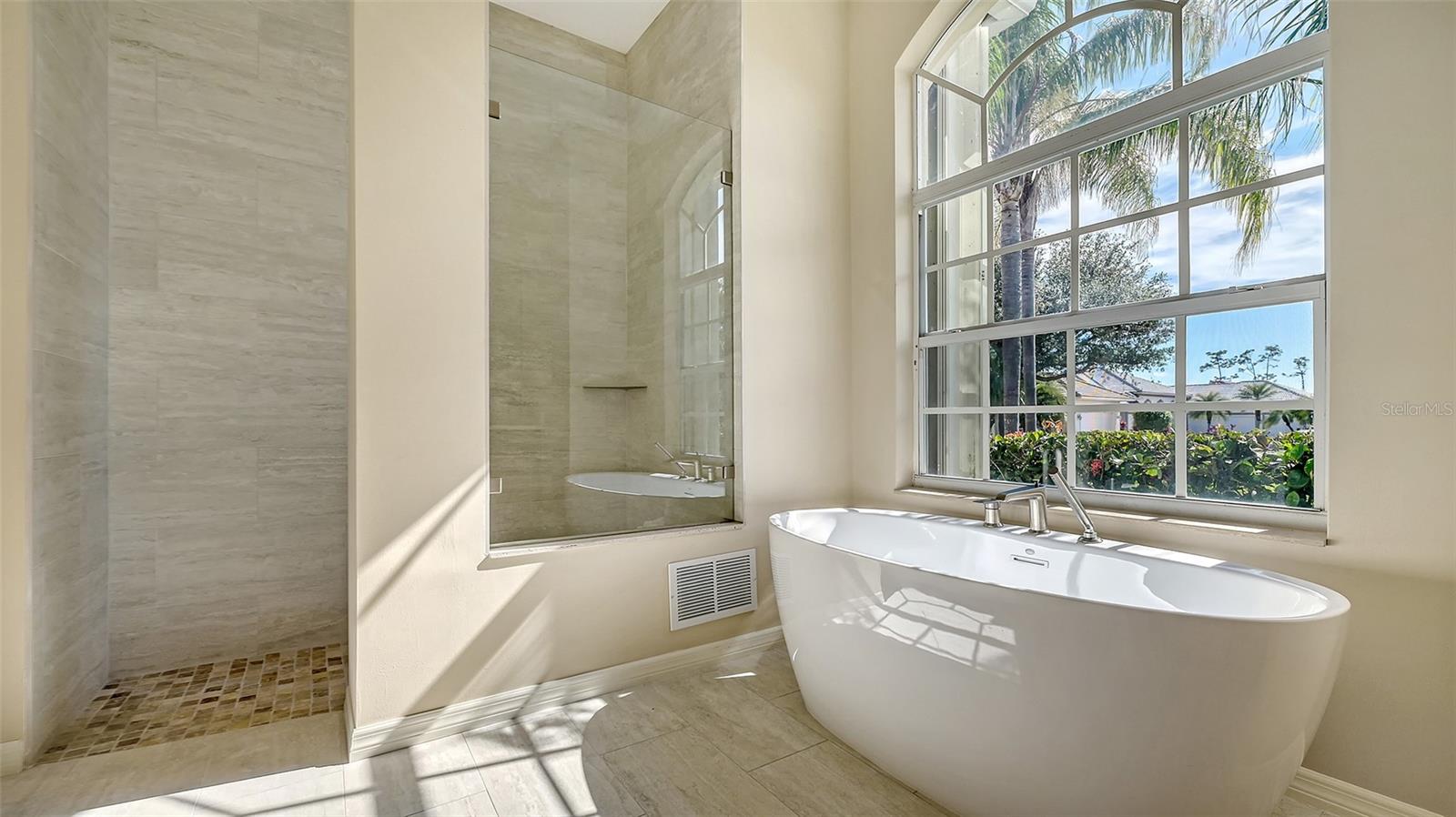 SAWGRASS - Residential