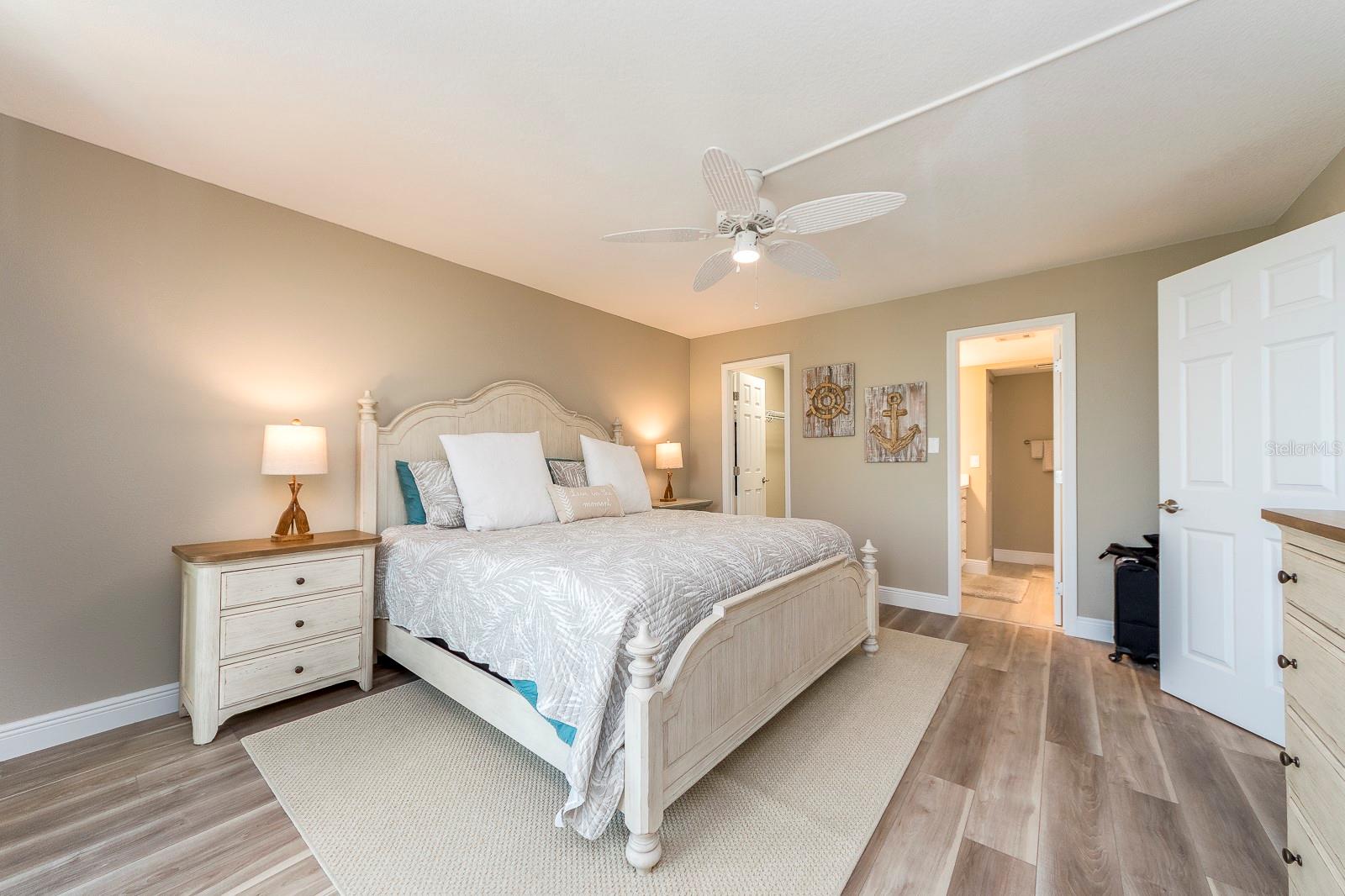 CLEARWATER SAND KEY - Residential