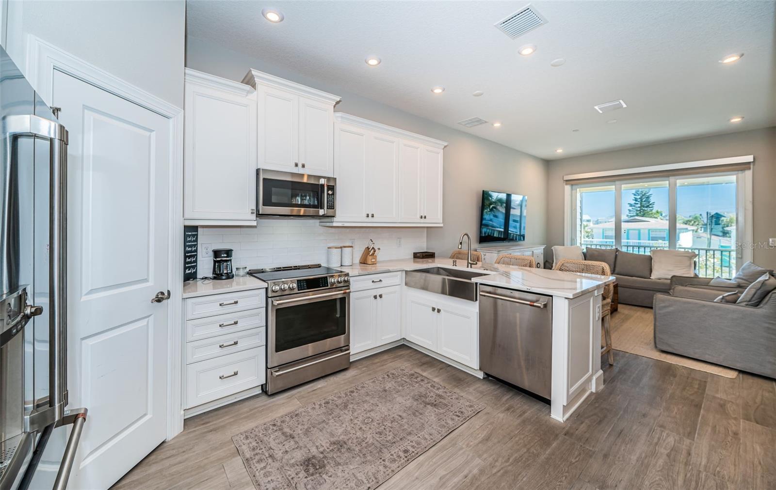 WALK AT INDIAN ROCKS BEACH - Residential Lease