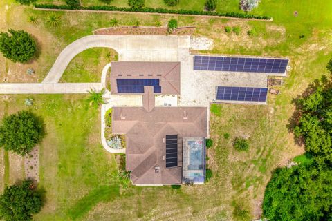 Tiny photo for 27324 Grand Oak Lane, Tavares, FL 32778 (MLS # O6382196)