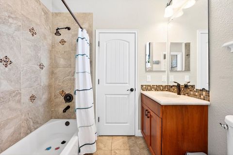 Tiny photo for 27324 Grand Oak Lane, Tavares, FL 32778 (MLS # O6382196)