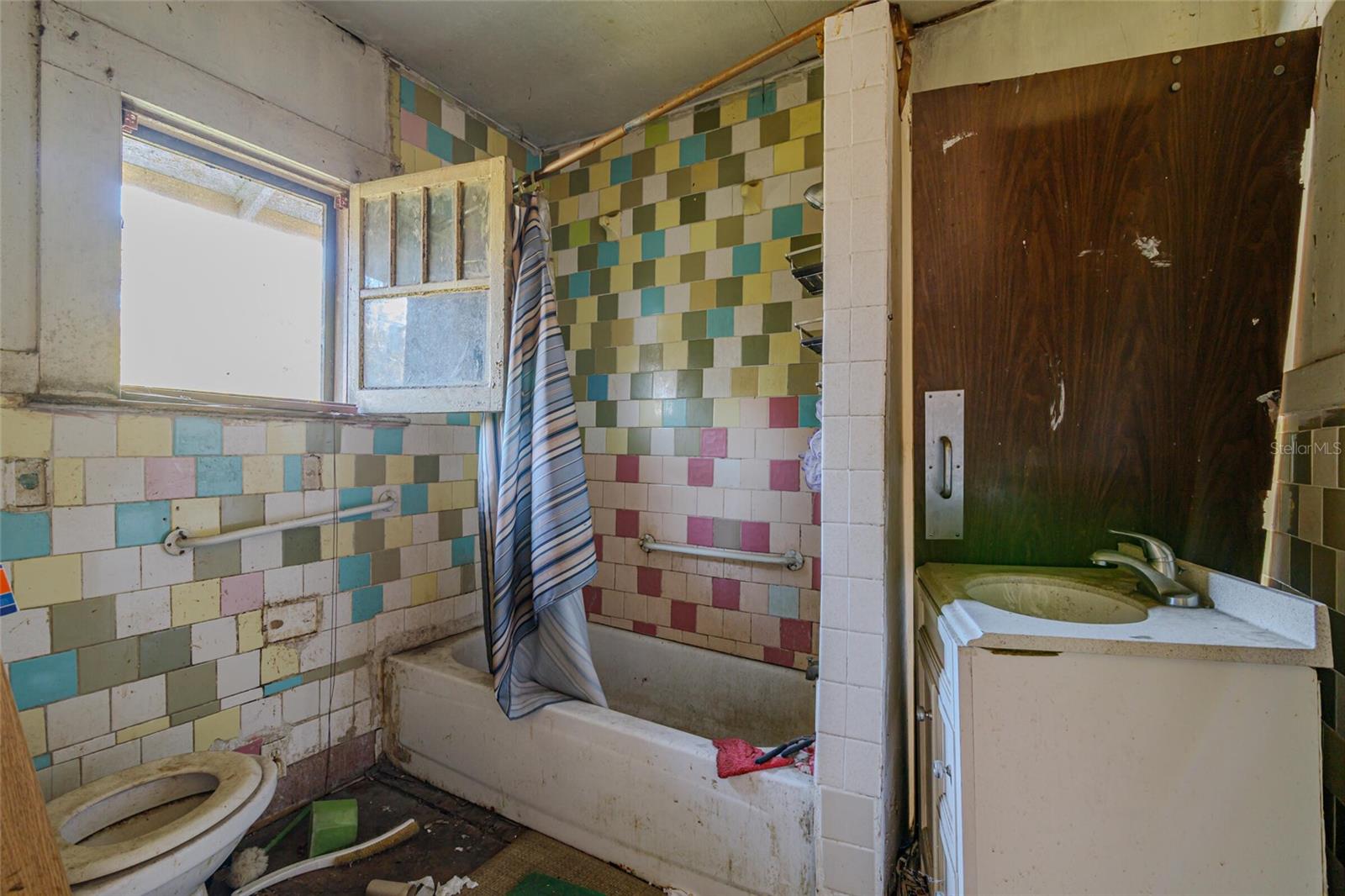 FT TO POB GOSS ADD - Residential