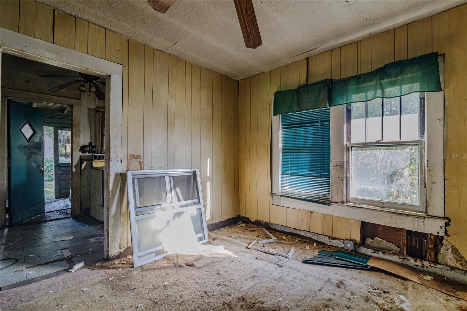 FT TO POB GOSS ADD - Residential