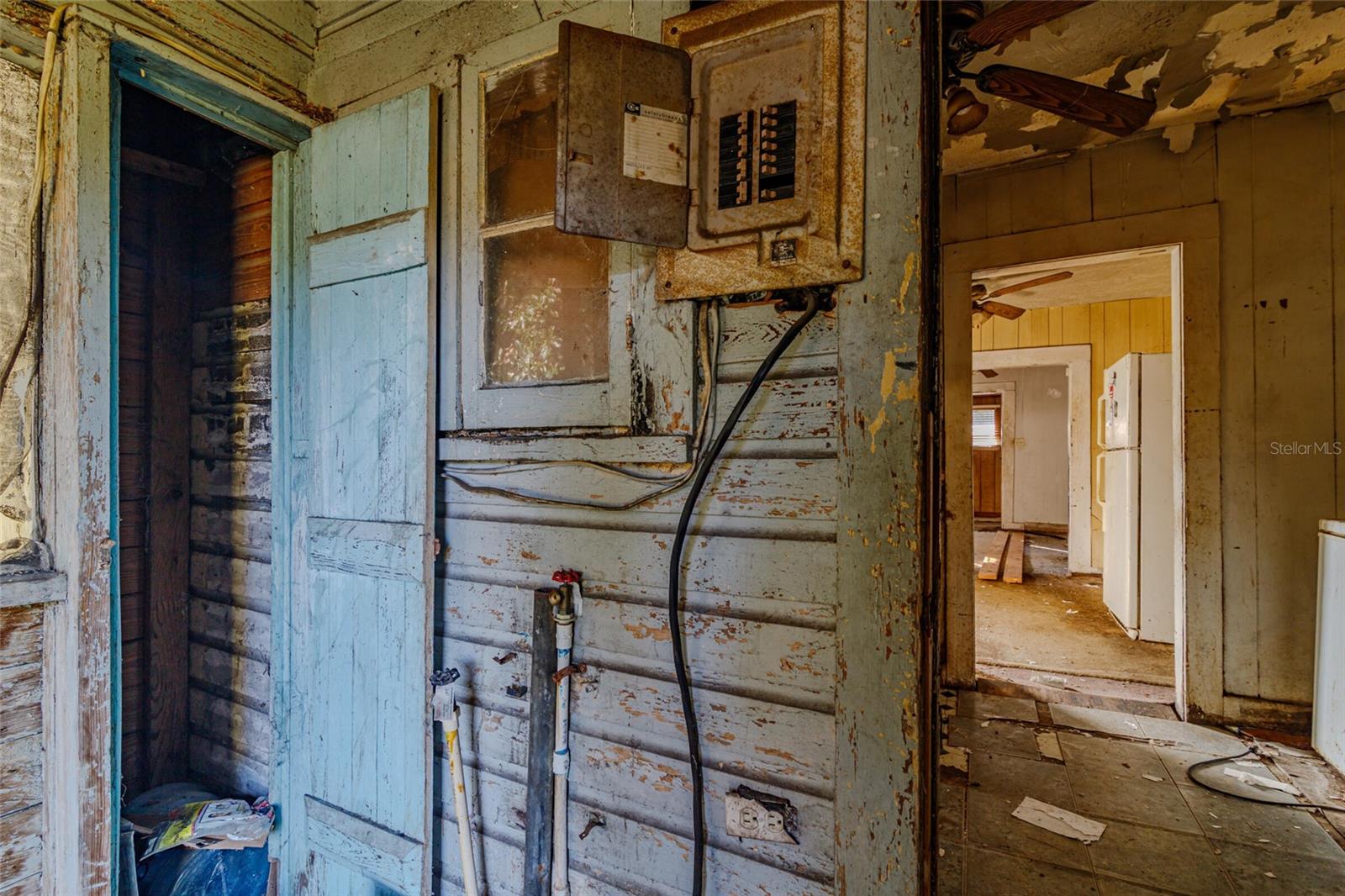 FT TO POB GOSS ADD - Residential