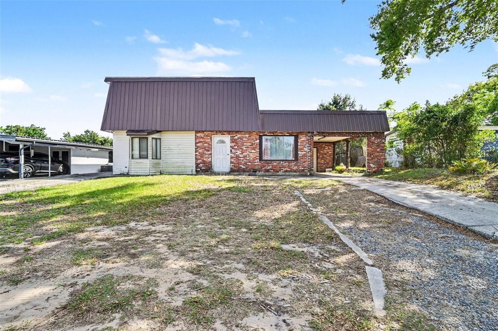 Photo of 1432 Richmond Avenue, Daytona Beach, FL 32117 (MLS # O6394666)