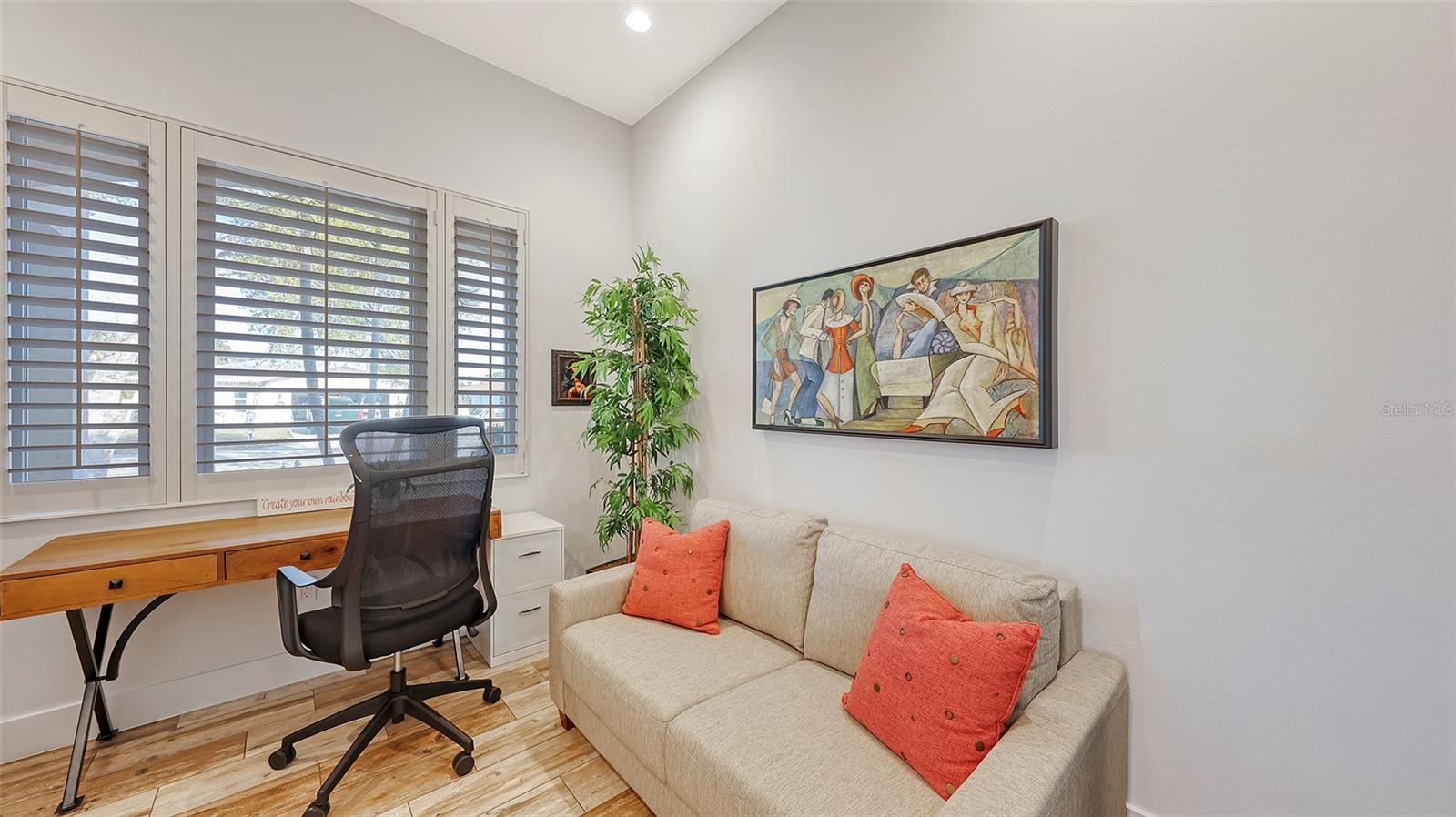 MEADOWS THE - Residential