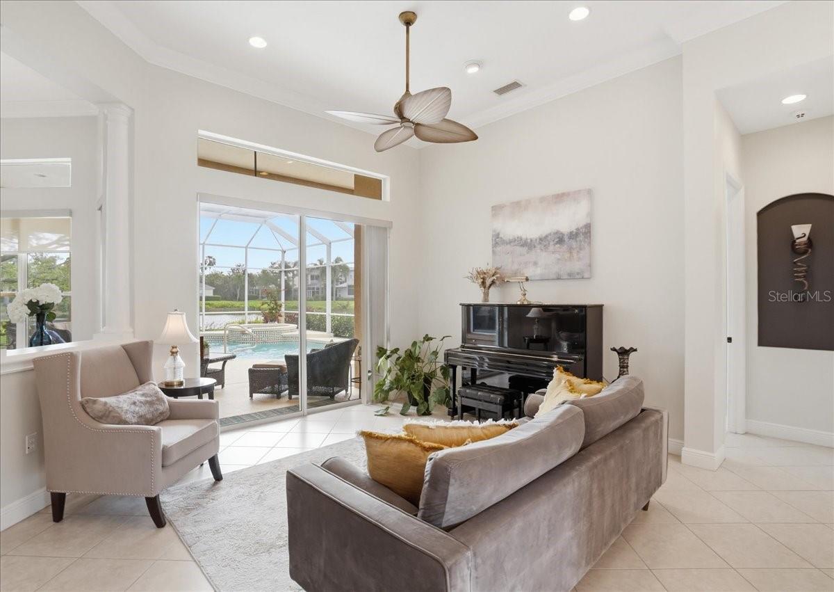 WISTERIA PARK - Residential