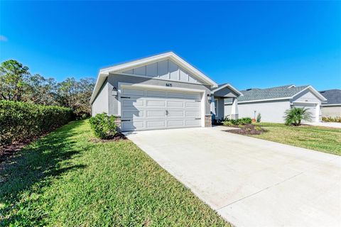 A home in PARRISH