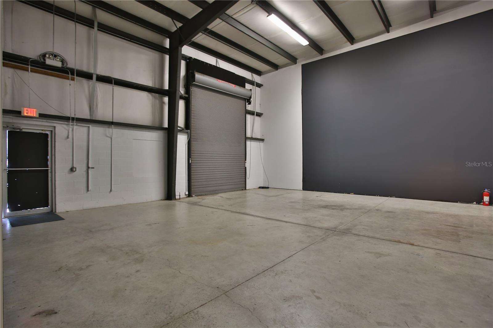 BELTWAY BUSINESS CENTER - Commercial Lease