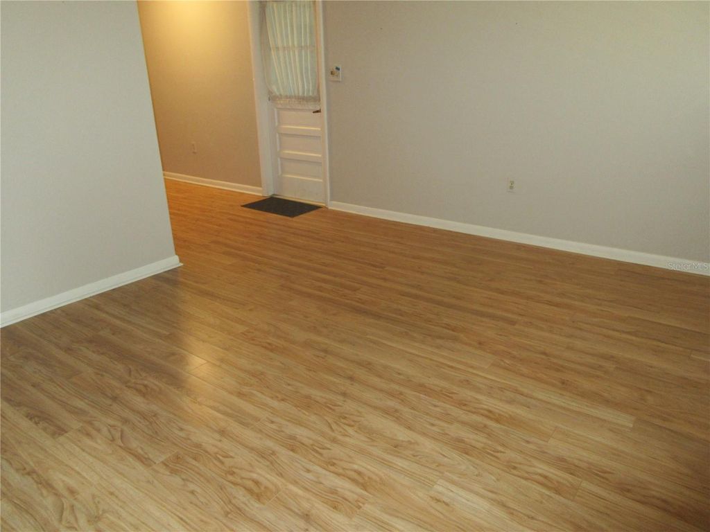 Photo of 902 N Crystal Terrace, Plant City, FL 33563 (MLS # L4961857)