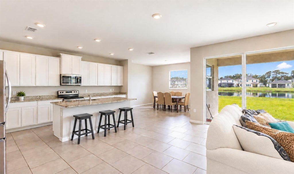 Photo of 13017 Willow Grove Drive, Riverview, FL 33579 (MLS # O6451327)