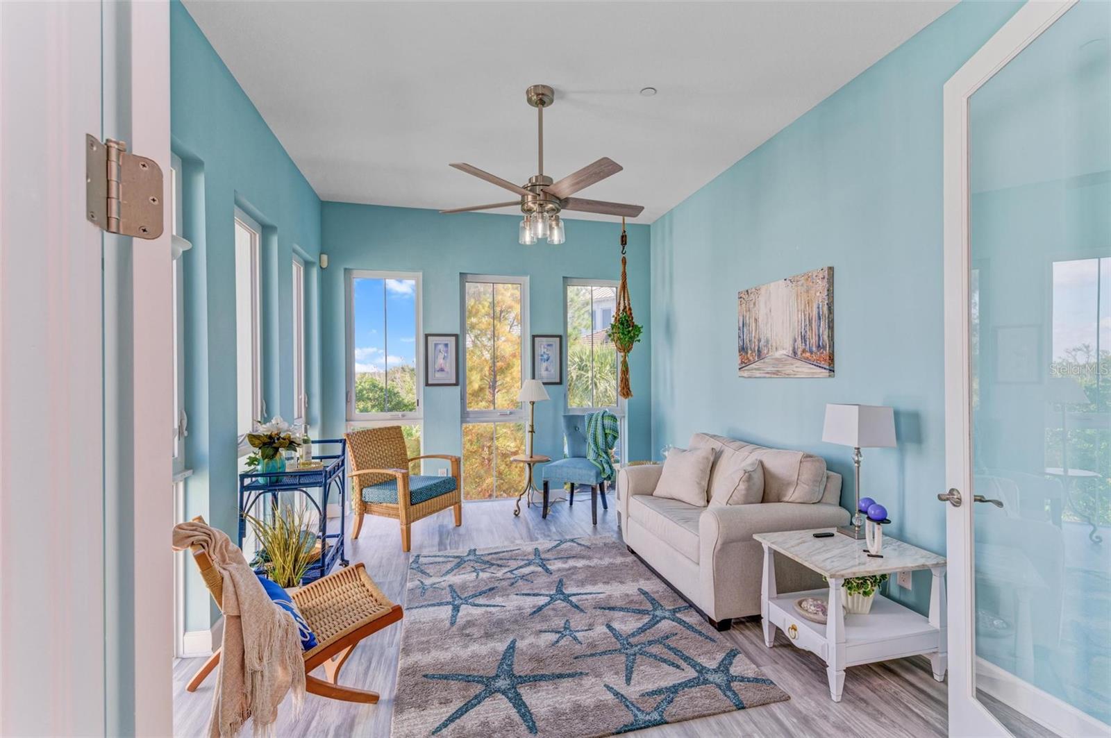 MANGROVE WALK ON HARBOUR ISLE PH 32 - Residential