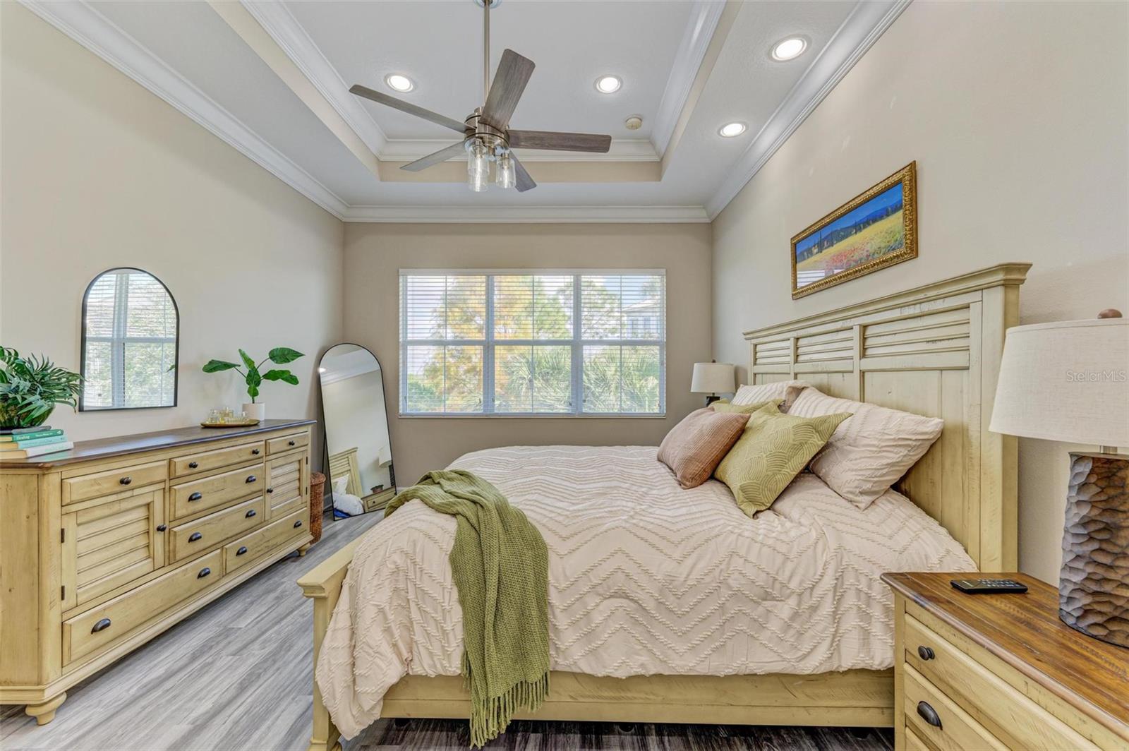 MANGROVE WALK ON HARBOUR ISLE PH 32 - Residential