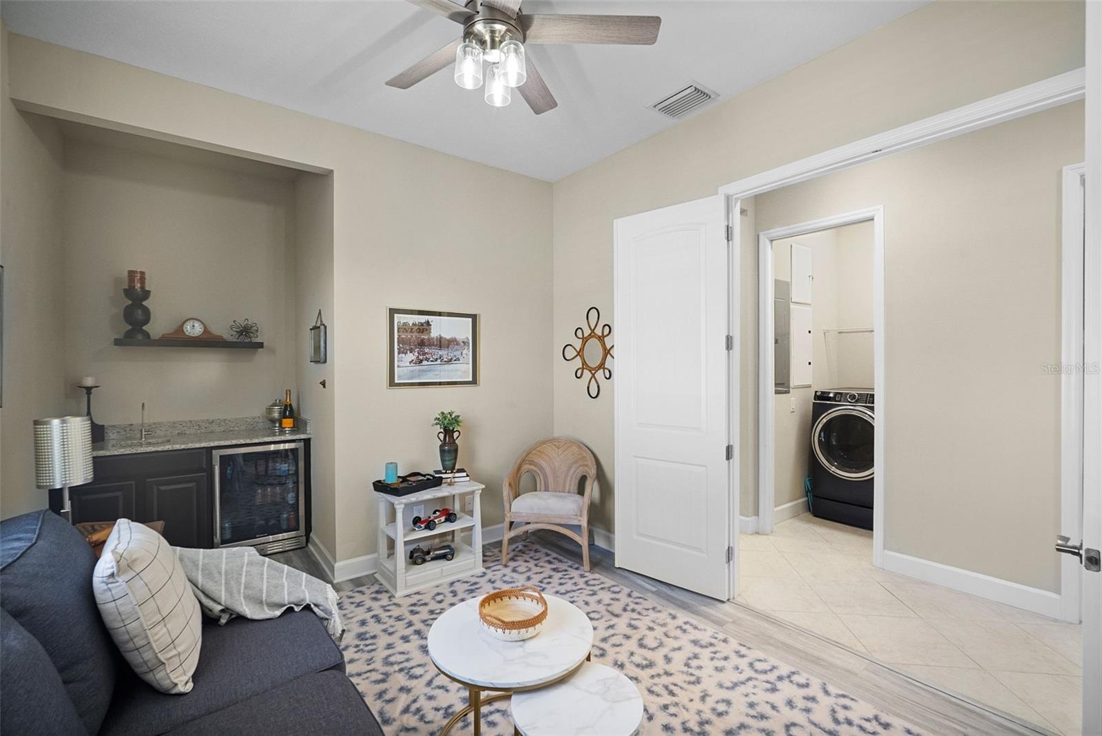 MANGROVE WALK ON HARBOUR ISLE PH 32 - Residential