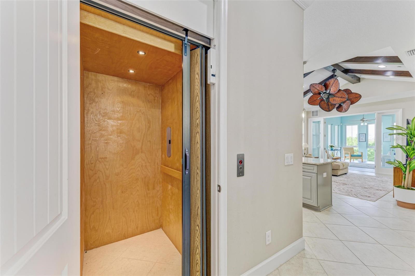 MANGROVE WALK ON HARBOUR ISLE PH 32 - Residential