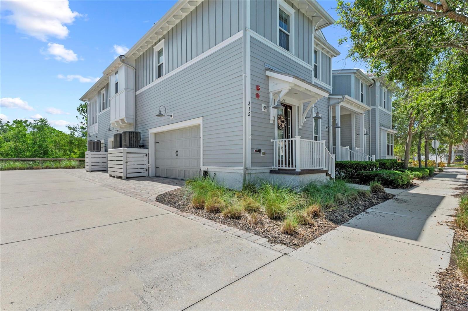 MANGROVE WALK ON HARBOUR ISLE PH 32 - Residential