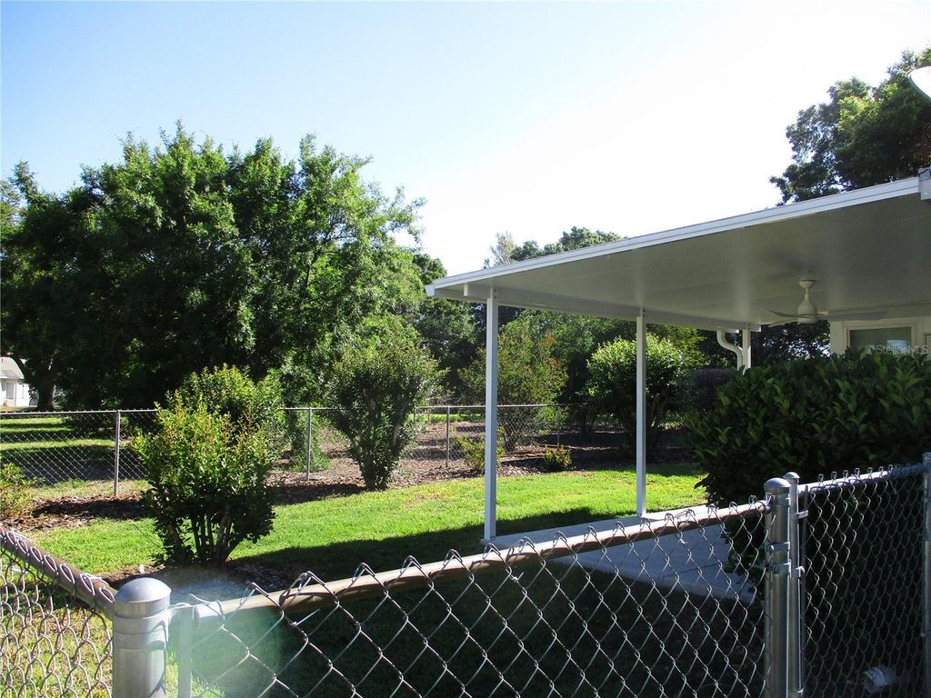 Photo of 11565 SW 138th Place, Dunnellon, FL 34432 (MLS # OM723348)