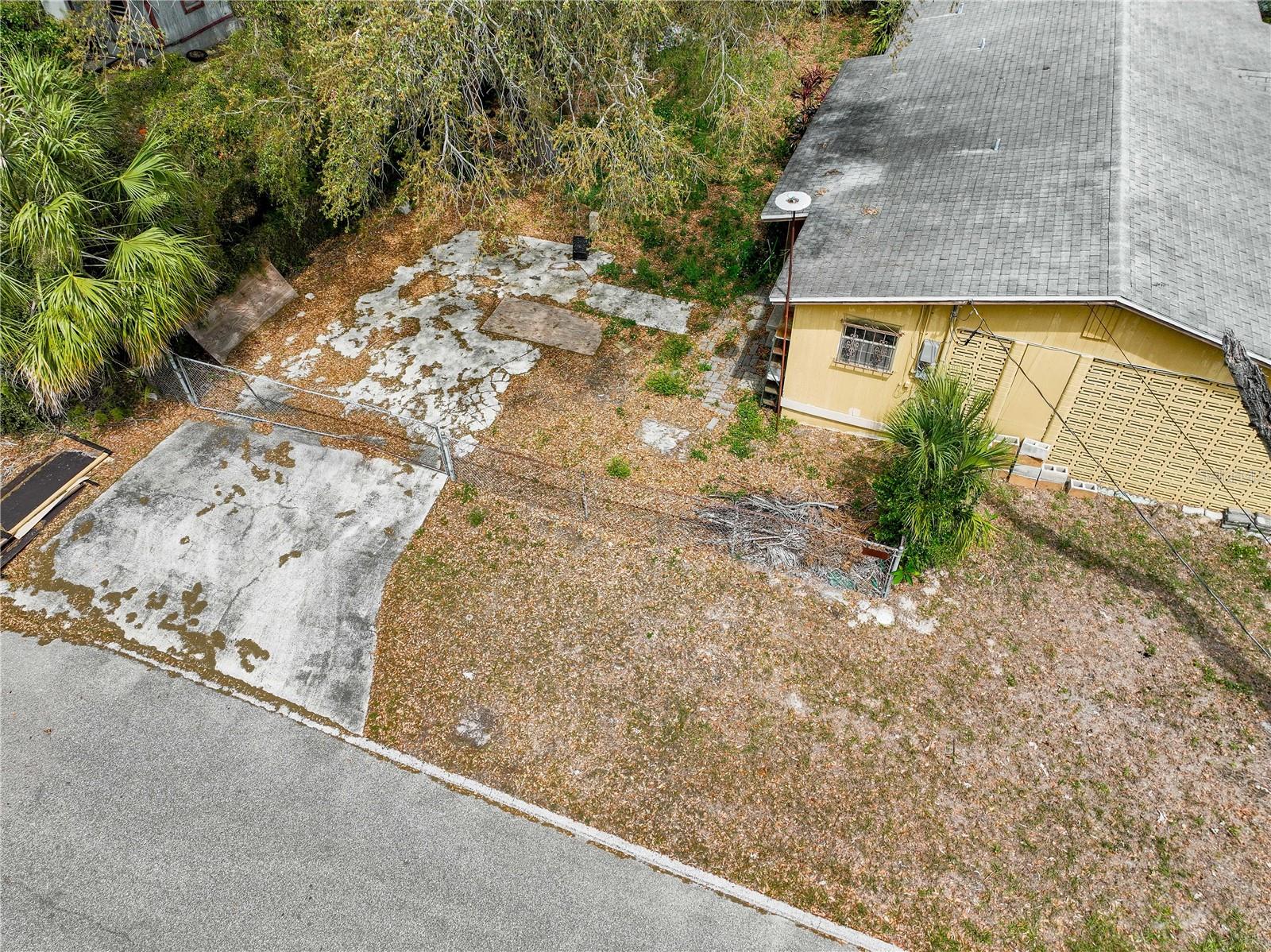 BANZA BANZA - Residential