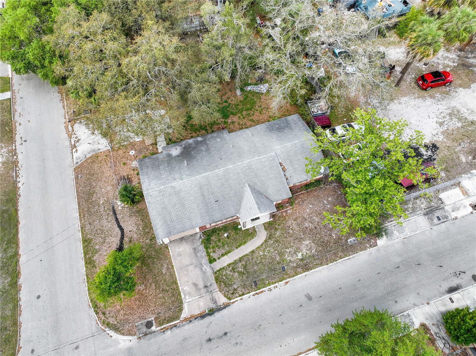 BANZA BANZA - Residential