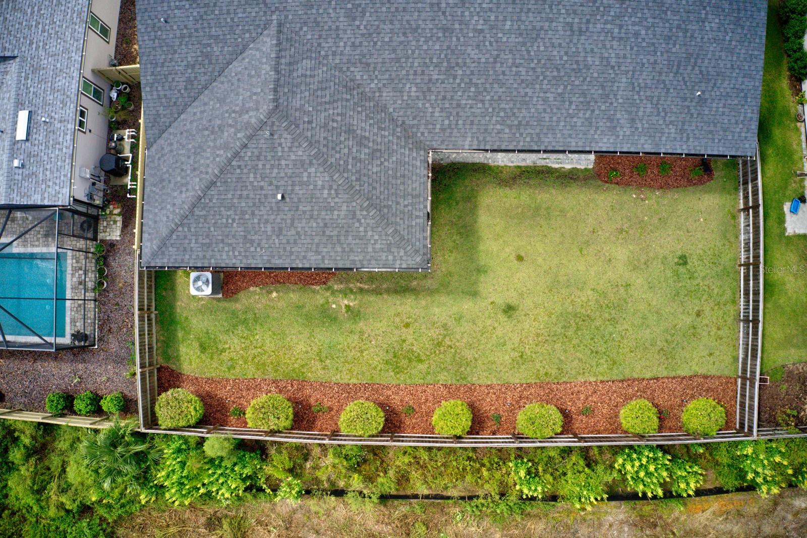 GLORIA'S WAY - Residential