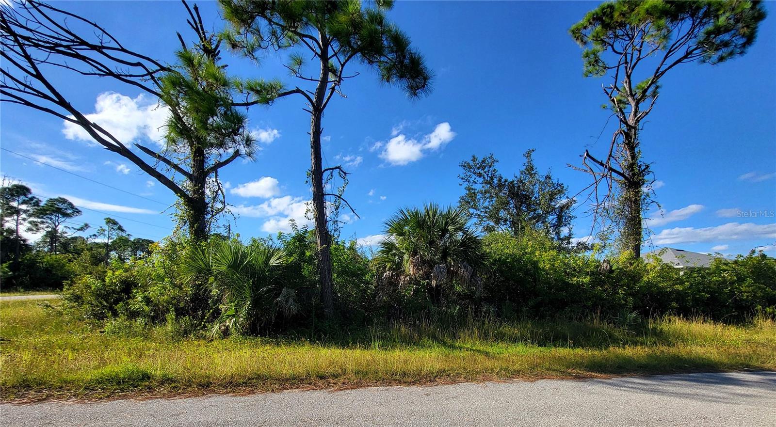 PORT CHARLOTTE SEC 093 - Land