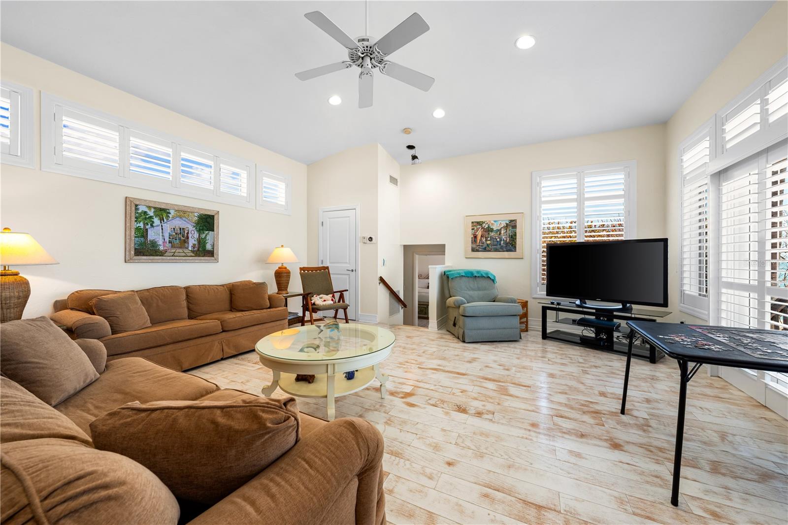 HERON LAGOON LODGES - Residential