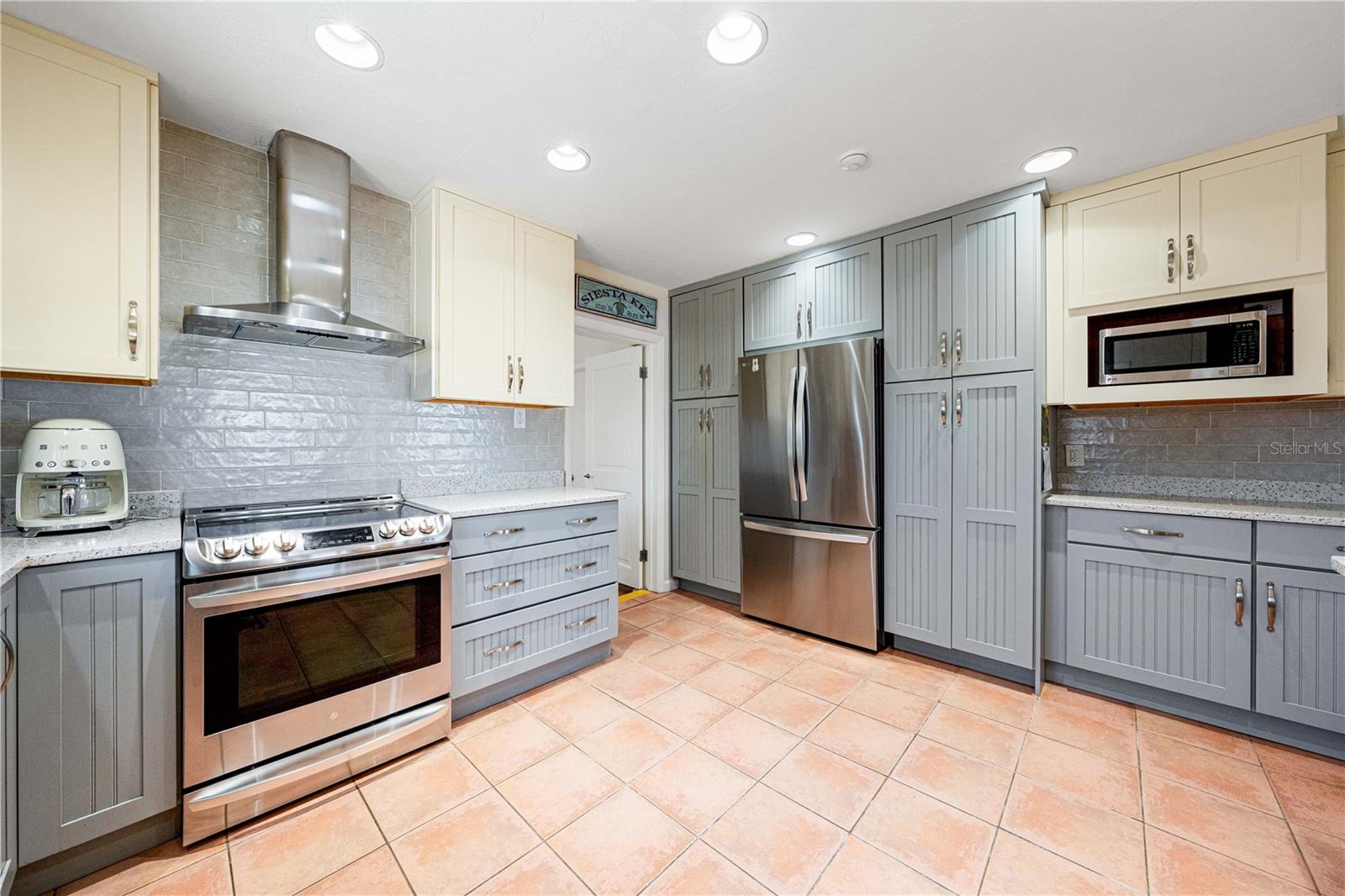 HERON LAGOON LODGES - Residential