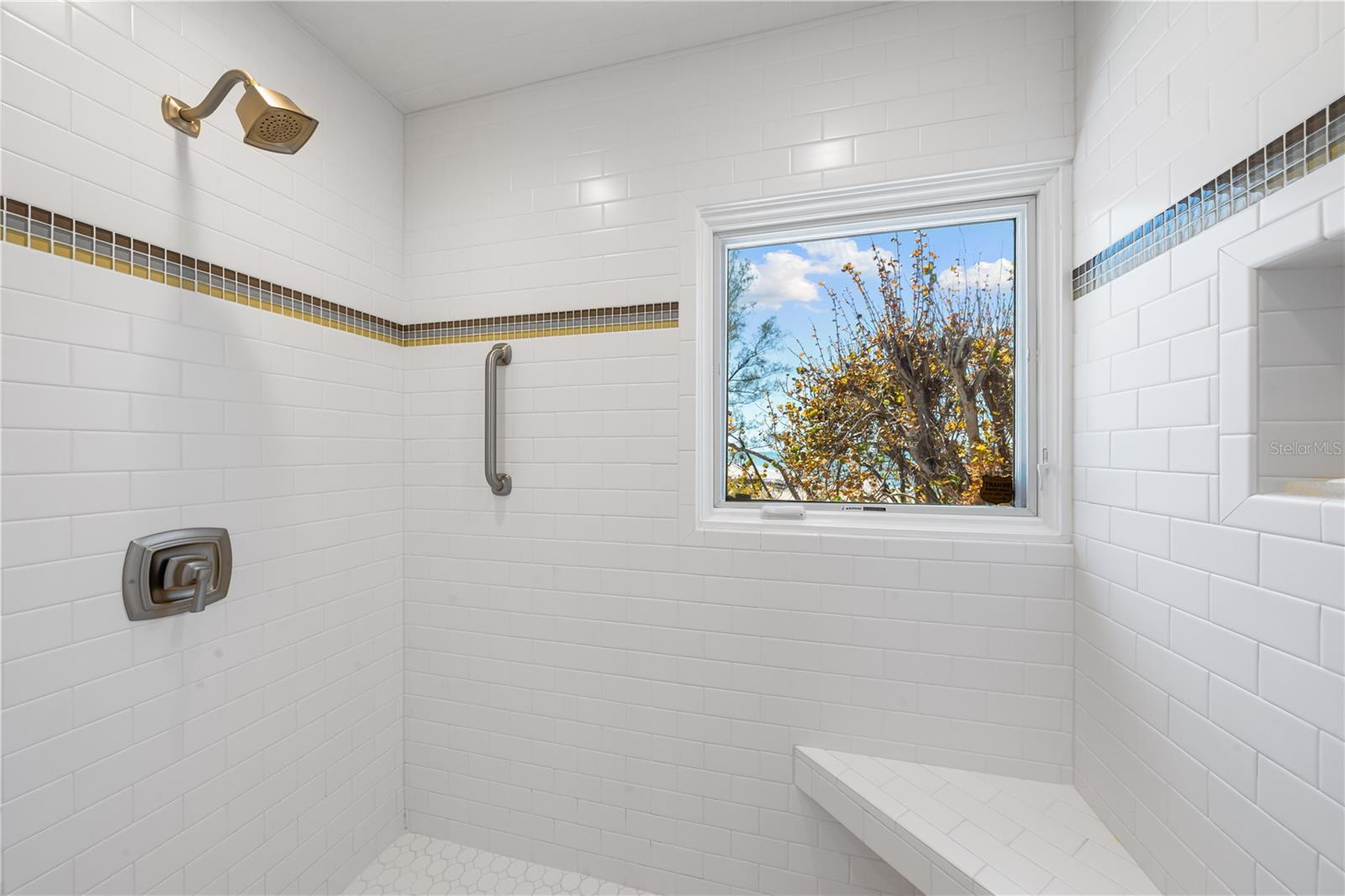 HERON LAGOON LODGES - Residential